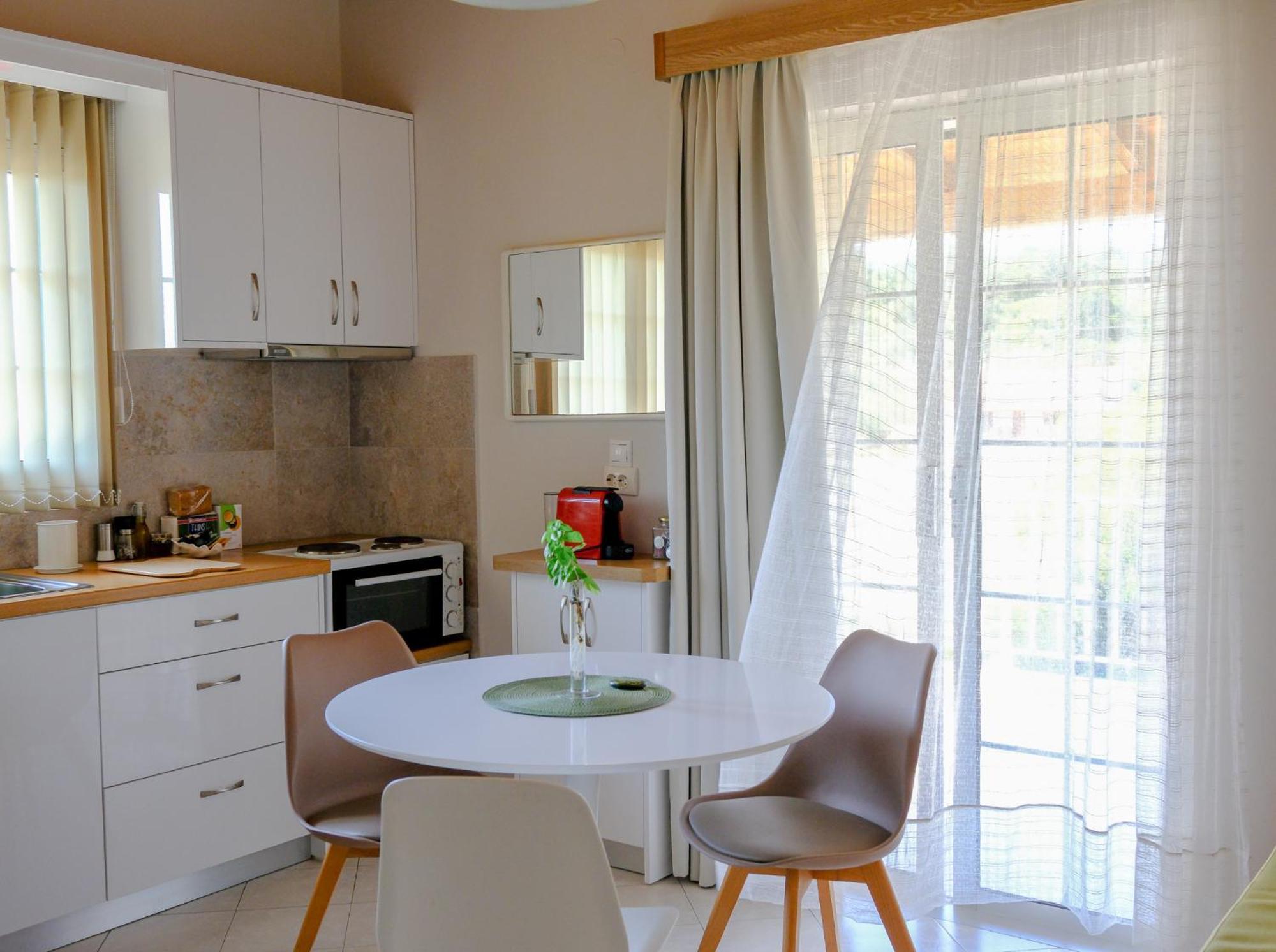 Irene Appartement *